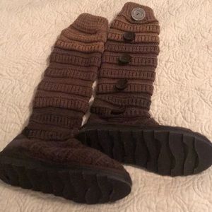 New without tags MukLuks Miranda brown ombré 8